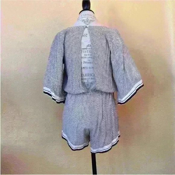 Faithfull The Brand- "Fox Playsuit Shorts Romper" In Lupita Plum Small EUC! - Picture 5 of 7